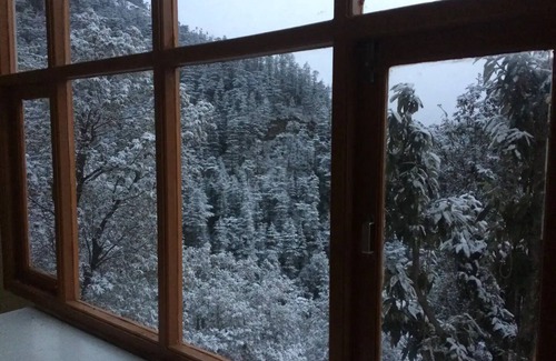 Shimla Haus | Cozy farmhouse in brilliant Shimla with WiFi