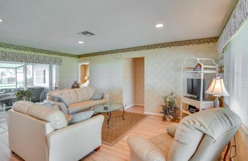 Florida South Atlantic Coast Haus | Cozy Frostproof Escape with Private Hot Tub!