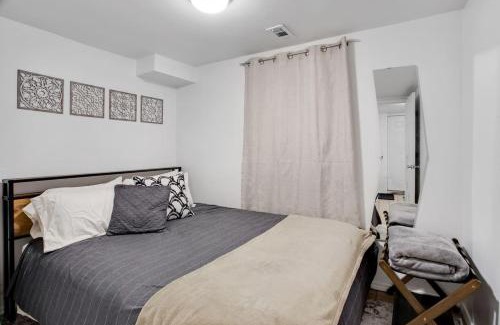 Noble Square Wohnung | Cozy Garden Apartment in Chicago