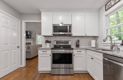 Cartersville Sonstige | Cozy Getaway: Extended Stay, 5BR Open Air Near DT