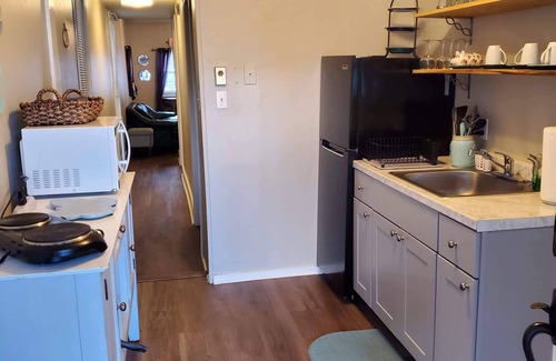 Brunswick Wohnung | Cozy Getaway near Harper's Ferry, C&O & Potomac River, Frederick & train to DC