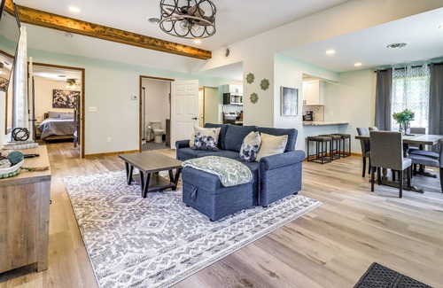 Horton Haus | Cozy Grass Lake Home w/ Patio, Fire Pit & Kayaks!