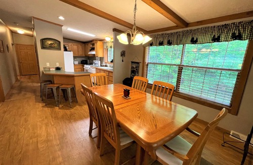 Spring Brook Haus | Cozy Hideaway @ Spring Brook Resort