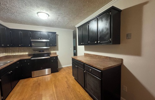 Dallas Haus | Cozy Hilltop 3-bedroom house in charming Dallas GA.