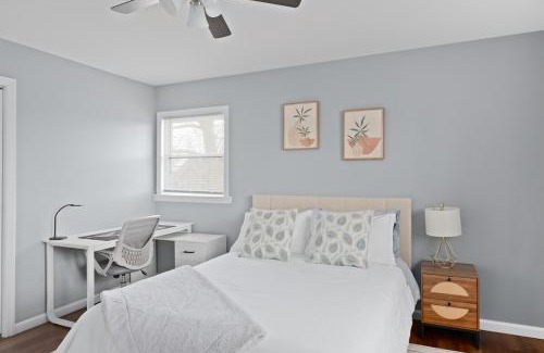 Ridgefield Park Wohnung | Cozy Home, 17 min from NYC, 2 Parking Spaces