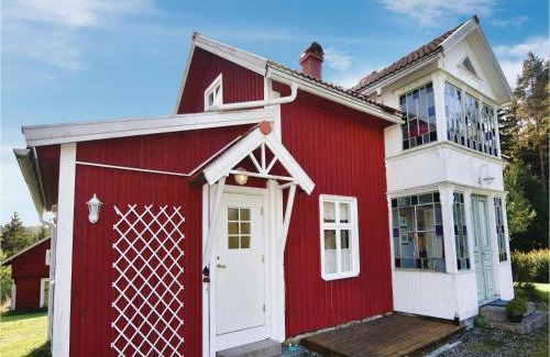 Arjang Haus | Cozy Home In Årjäng With Kitchen