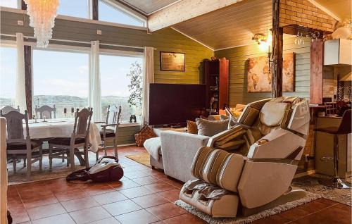 Gjengstoa Haus | Cozy Home In Vevang With Sauna
