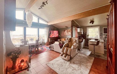 Gjengstoa Haus | Cozy Home In Vevang With Sauna