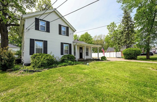 Independence Haus | Cozy home, w/chef's kitchen, pet friendly near Cuyahoga National Park