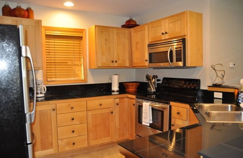 Driggs Haus | Solch eine hübsche Lage - direkt an der Ski Hill Road am Rande der Wildnis.