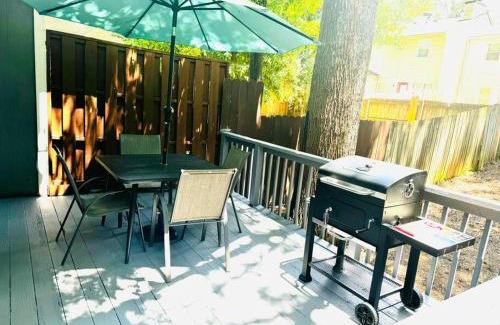 Smyrna Wohnung | Cozy home with BBQ -5 min Braves