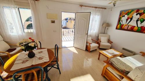 Mazarron Haus | Cozy house in Mazarrón, city view
