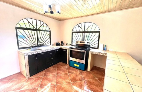 Savegre Haus | Cozy house in the middle of the mountains just minutes from the beach