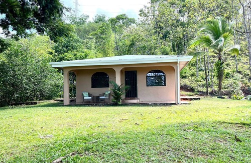 Savegre Haus | Cozy house in the middle of the mountains just minutes from the beach