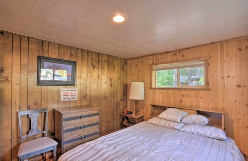 Klamath Lake Haus | NEW! Cozy Klamath Falls Home Near Fishing & Parks!