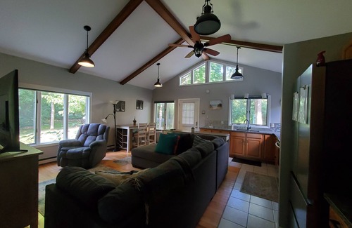 Berrien Springs Haus | Gemütliches Lake Chapin Guest House, zwei Schlafzimmer, ein Bad Ruhige, friedliche Umgebung