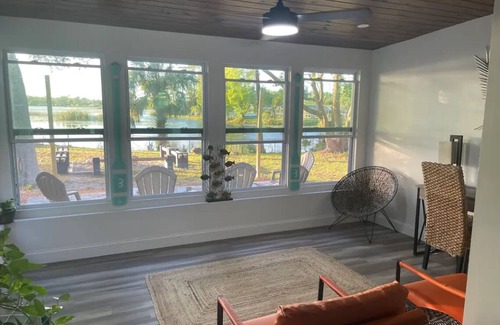 Deltona Lakes Haus | Cozy Lake house & fire pit!