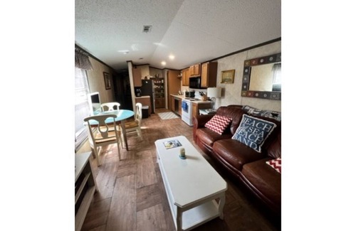 St. Augustine Kabine | Cozy lakefront cabin