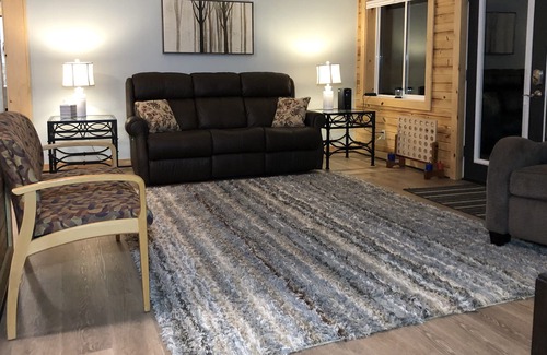 Millwood Haus | Secluded Lakeside Retreat: hot tub, kayaks, pontoon, 3Br 2Ba sleeps 6. Racine OH