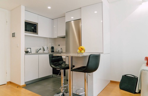 Boavista Wohnung | Cozy modern apartment with private parking and self