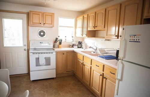 Westerville Wohnung | Cozy Modern Garden Flat