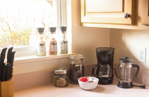 Westerville Wohnung | Cozy Modern Garden Flat