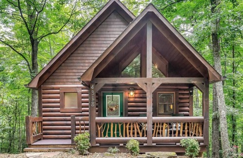 Wears Valley Kabine | Cozy Mountain Retreat 5 Min from Smokies Entrance.