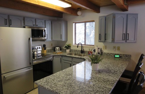 Star Valley Ranch Haus | Cozy Mountain Getaway, with golf, and tons of hiking/snowmobiling trails