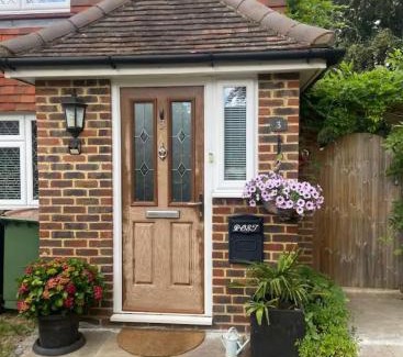 Moffat Haus | Cozy Private Access Room