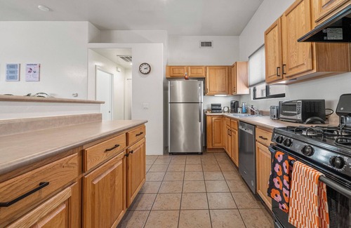 Sierra Vista Haus | Cozy/Relaxing Home in Sierra Vista