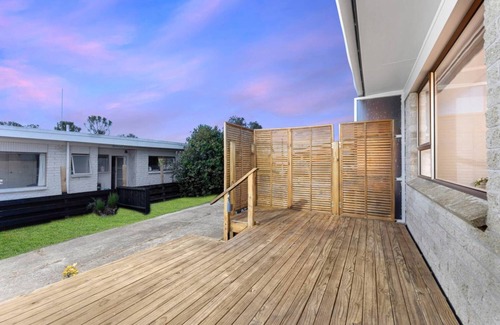 Henderson Haus | Cozy Retreat in Henderson