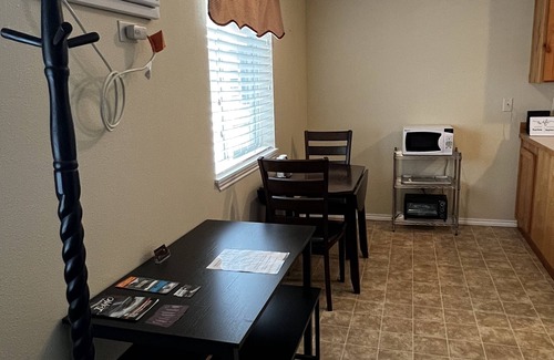 Riggins Eigentumswohnung | Cozy retreat within walking distance of anything in town and the salmon river!