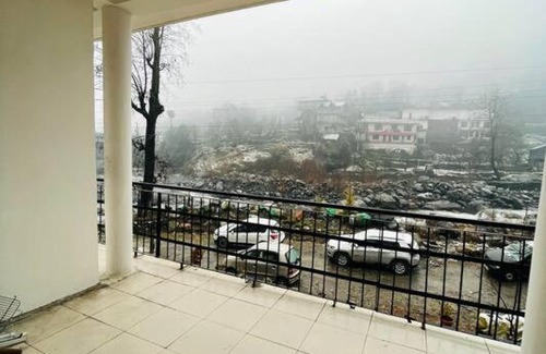 Manali Wohnung | Cozy riverside Apartment in Manali-Dobhi