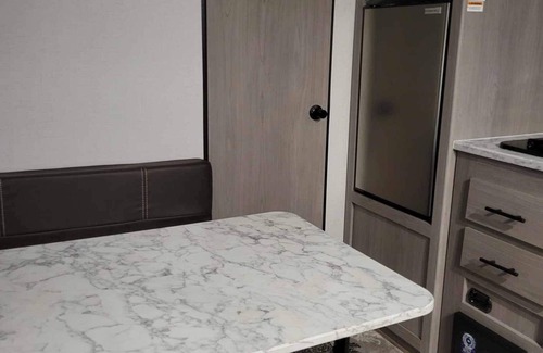 Putnam Hall Haus | Cozy RV with AC and WiFi in Terrific Melrose