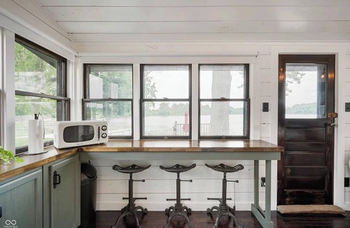 Leesburg Hütte | Cozy & Scenic Lakeside Retreat