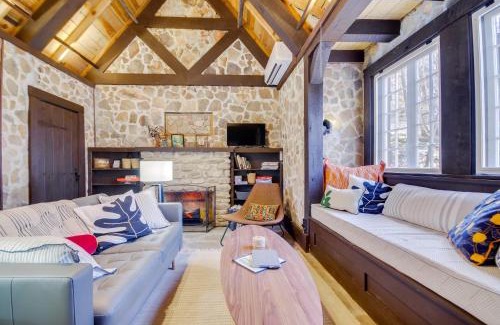 Cook Station Haus | Cozy Steelville Retreat River and Trail Access!