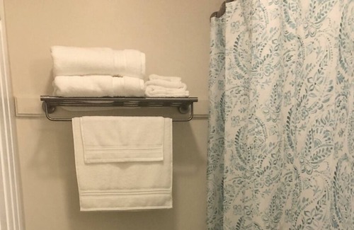 Norwich Eigentumswohnung | Cozy studio condo w/Resort Style amenities near casinos