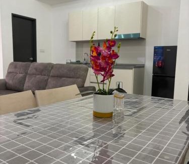 Petaling District Wohnung | Cozy Studio in Edusentral Setia Alam