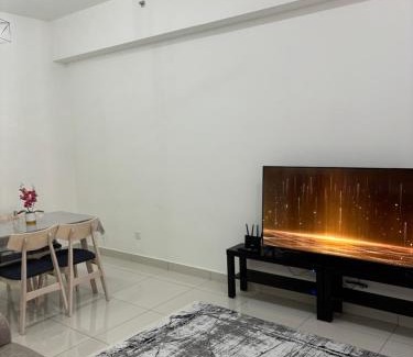 Petaling District Wohnung | Cozy Studio in Edusentral Setia Alam