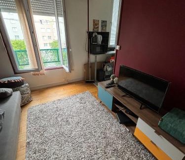 L'Ile-Saint-Denis Wohnung | Cozy Studio with in paris