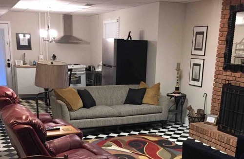 Hickory Wohnung | Gemütliche Suite auf Zedern