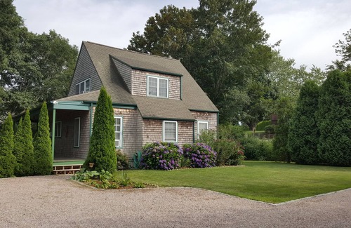 Watch Hill Haus | Gemütliches Sommerhaus, kurzer Spaziergang zum Strand und zum historischen Dorf Watch Hill