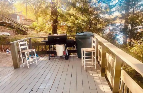 Stemley Kabine | Cozy Talladega Lakefront Home with Amazing views