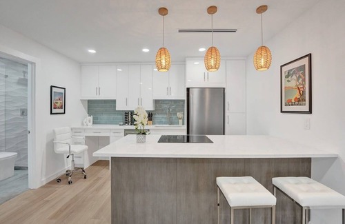 Delray Beach Villa | Cozy Villa Emma: 4-min walk to beach