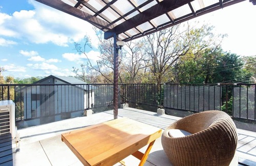 Futo Wohnung | Gemütliche Villa mit heißen Quellen, Sternen und Aussichten. Ein 7-minütiger Spaziergang von der Hängebrücke mit herrlichem Blick