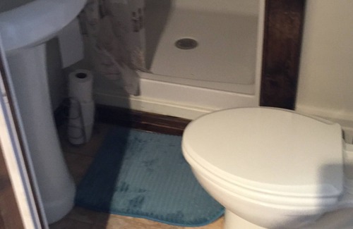 Mammoth Spring Kabine | gemütliche Wochenendkabine nur wenige Gehminuten vom State Park entfernt.