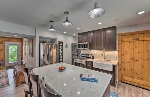 Bassett Wohnung | Cozy Wisconsin Studio, 11 Mi to Lake Geneva!