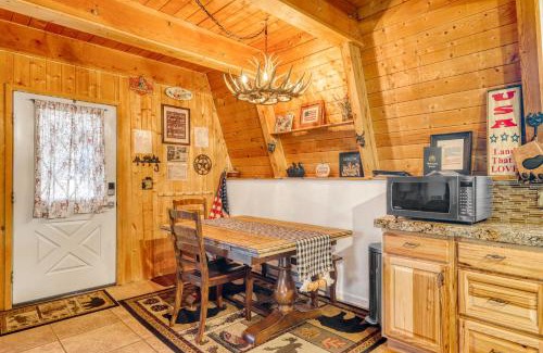 Steam Engine Meadows Haus | Cozy Woodland Cabin