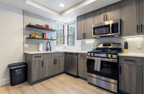 Kierland Wohnung | CozySuites at Kierland Commons