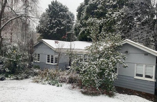 Leura Haus | Craigend, Leura Mall - 3 Mins Walk to Shops